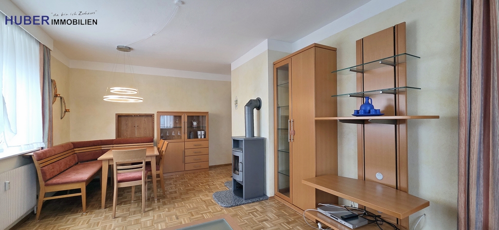 helles, gemütliches Wohnzimmer